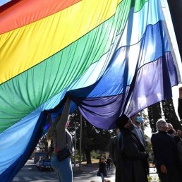 Símbolo de Therian LGBTQIA Muchas banderas del Orgullo -  España